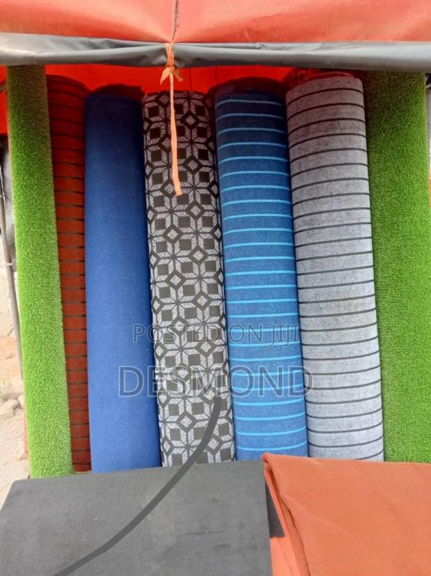 Woollen Carpets · Photo 1