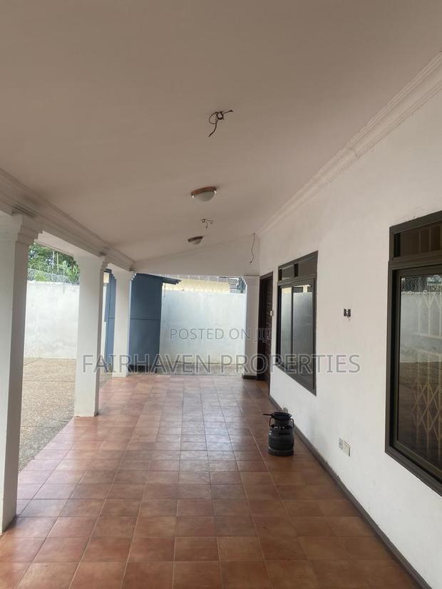 3bdrm House in Cantonment/Labone, Cantonments for rent · Photo 7