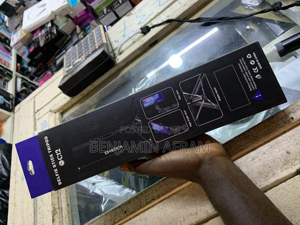 Selfie Stick Tripod C12 · Photo 3