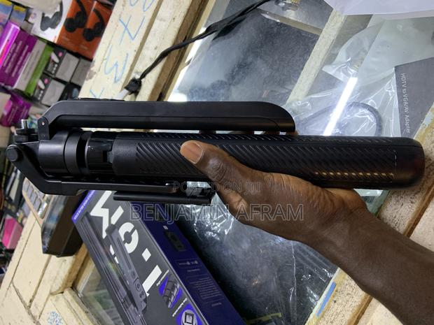 Long Endurance Selfie Stick · Photo 2