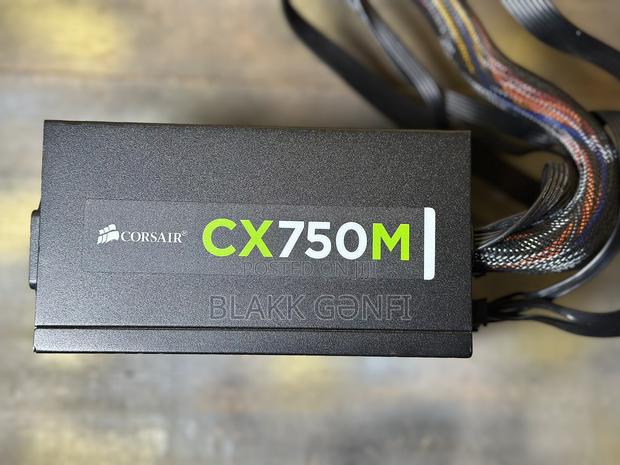 Corsair Cx 750m Semi-modular Power Supply · Photo 1