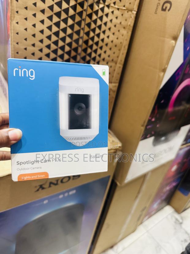 Wireless Connectivity Ring Spotlight · Photo 1