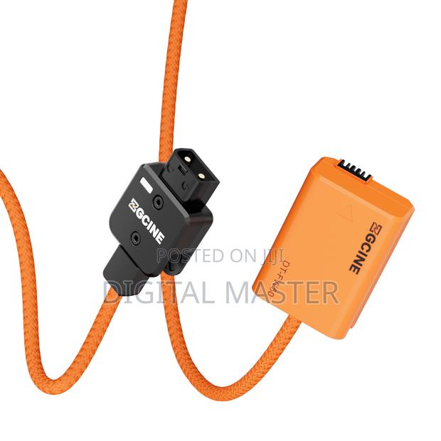 D-Tap to Sony NP-FW50 Dummy Battery Cable · Photo 1