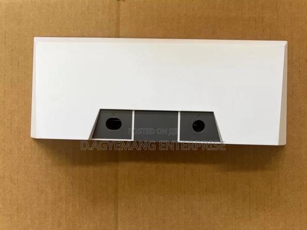 Starlink Gen 3 Mesh/Router · Photo 2