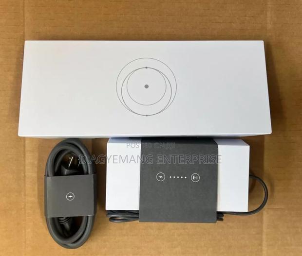Starlink Gen 3 Mesh/Router · Photo 1