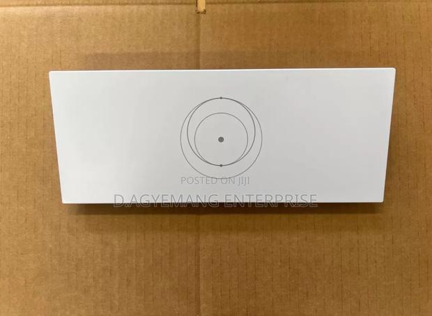 Starlink Gen 3 Mesh/Router · Photo 3