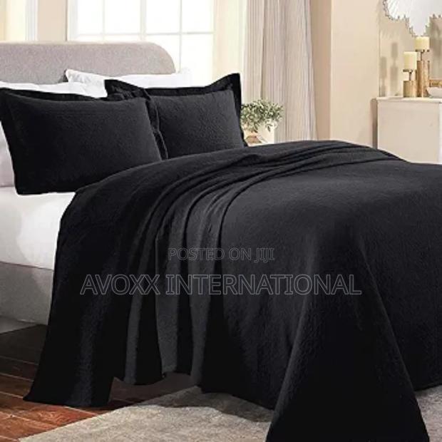 Superior Cotton Fleur De Lis Bedspread Set/ Queen Size · Photo 1