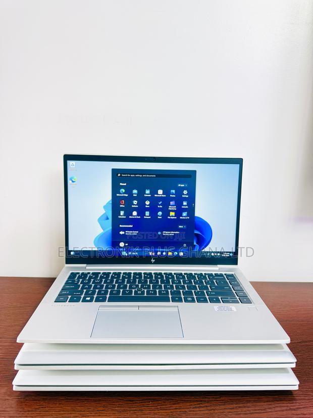Laptop HP EliteBook 845 G7 16GB AMD Ryzen SSD 256GB · Photo 2