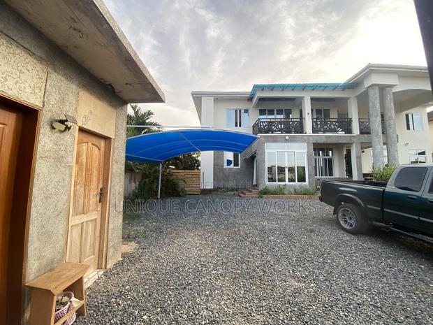 Canopy for Shading Cars · Photo 1
