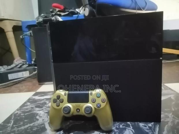 Ps4 Jailbreak With FC27+Other Games + 2 Controllers · Photo 4