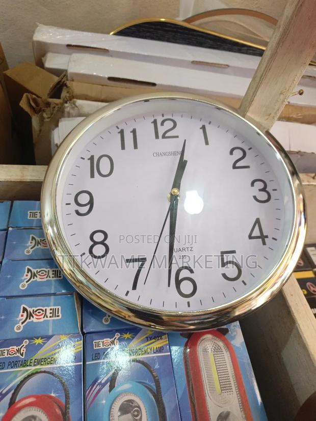 Wall Clock · Photo 1