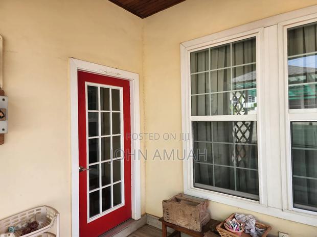 4bdrm House in Royal Palm Estate, Dawhenya for sale · Photo 4