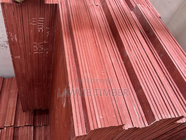 18mm /Marine Plywood /Wood · Photo 1