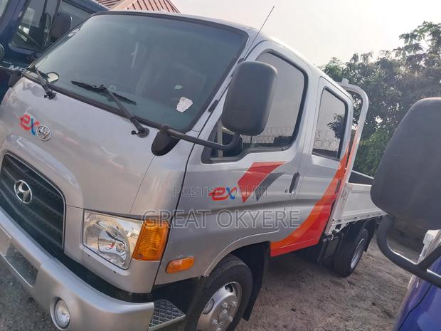 Hyundai Mighty Truck · Photo 2