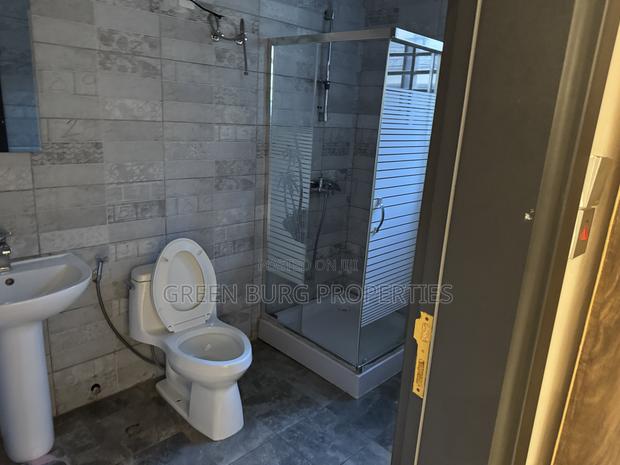 Furnished 2bdrm Apartment in East Legon for rent · Photo 7
