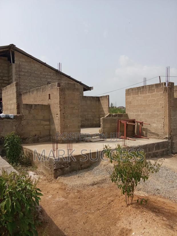 3bdrm House in Kasoa for sale · Photo 2