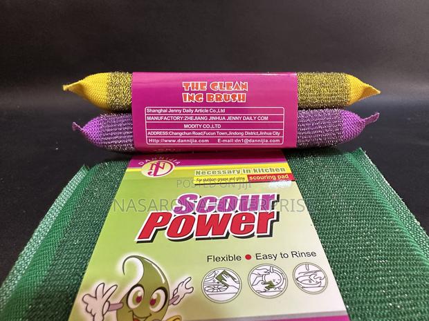 Scouring Pad (Scour Power) Wholesale · Photo 2