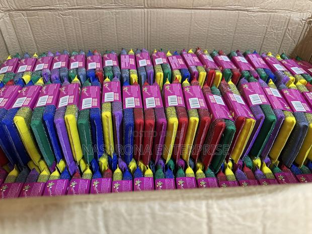 Scouring Pad (Scour Power) Wholesale · Photo 4
