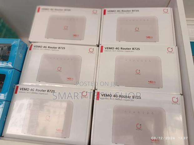 VEMO 4G Universal 4G Router, 32 Users, 20hr Batt, 300mbs · Photo 4