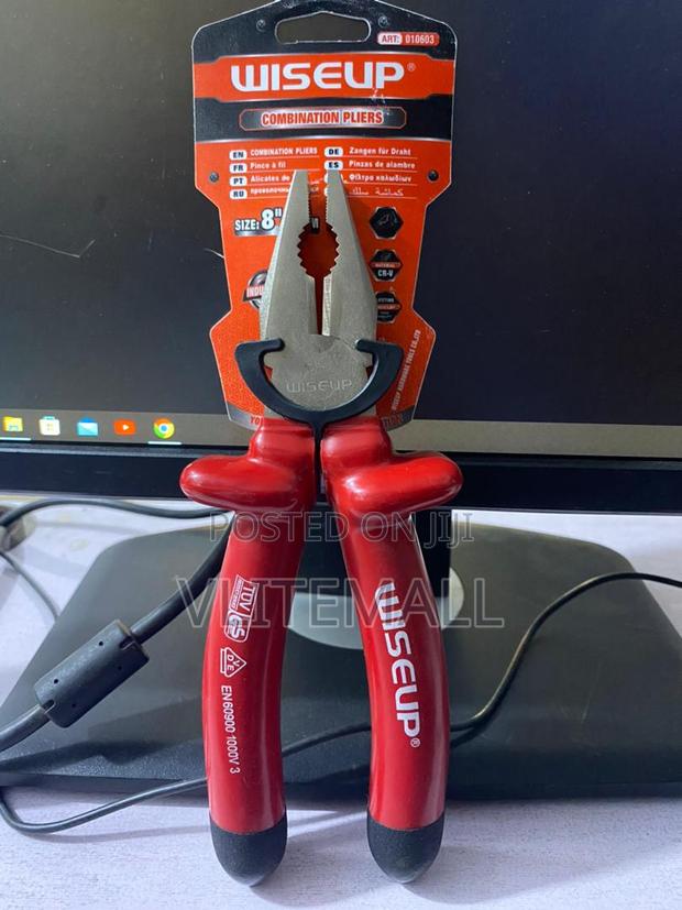 Wise Up Plier · Photo 1