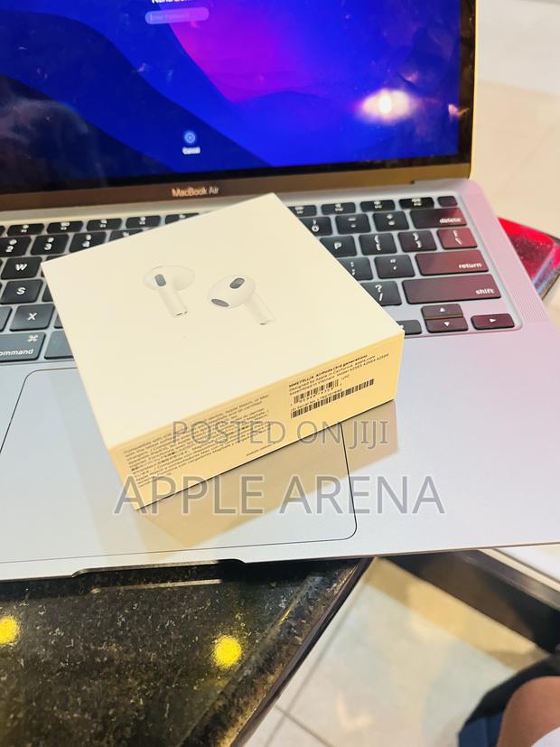 Apple Airpod 3rd Generation · Photo 1