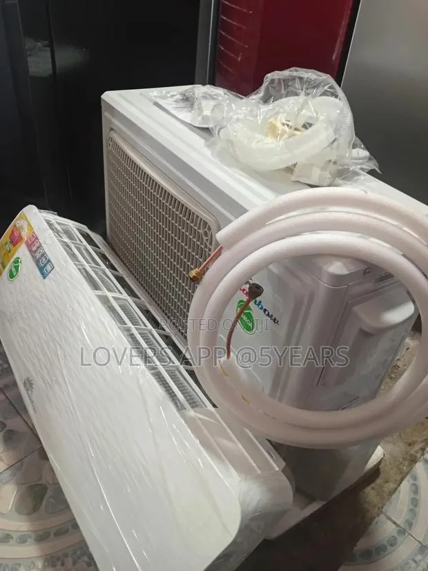 1.5hp White Rainbow Smartcool Window Ac Unit. · Photo 1