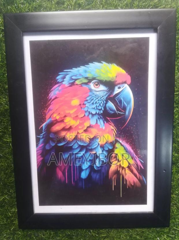 Picture Frames With Artwork · Photo 4