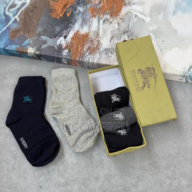 High Quality Cotton Socks(5 Pairs in a Box) · Photo 5