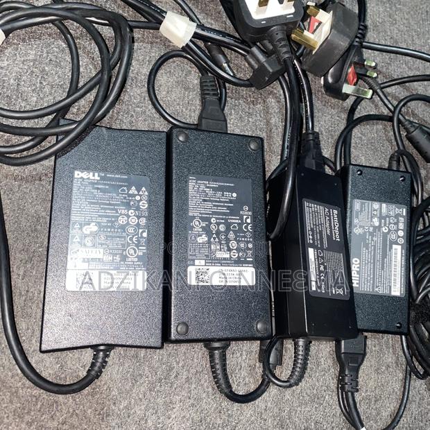 90w Laptop Chargers/Adapters (Big Pin) · Photo 3