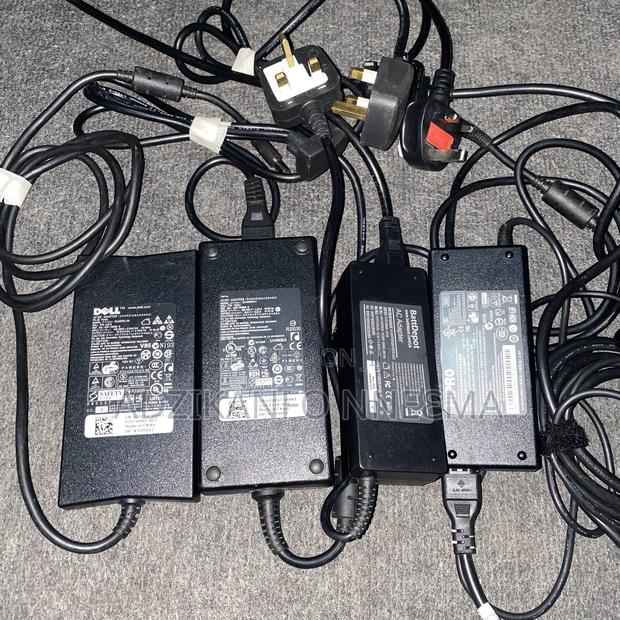 90w Laptop Chargers/Adapters (Big Pin) · Photo 1