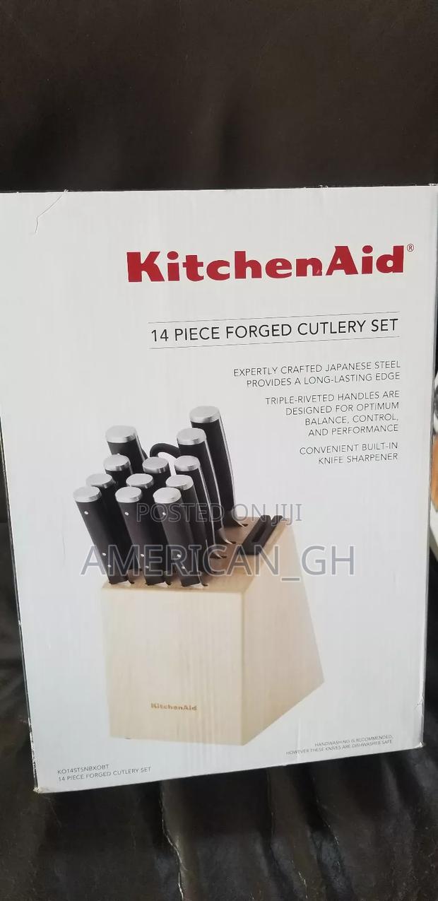 Kitchenaid 14 Piece Forged Triple Rivet Knife Block Set · Photo 5