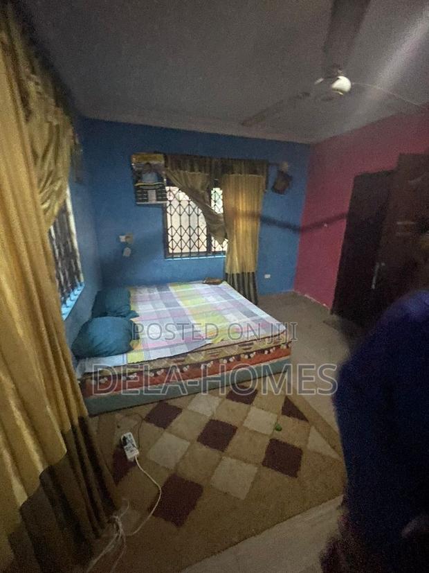Three Bedroom Apartment · Photo 6