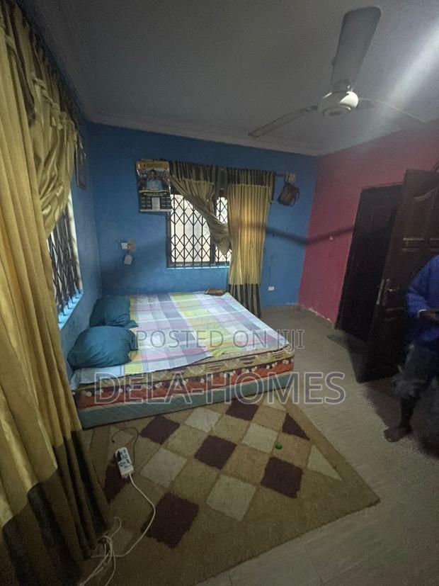 Three Bedroom Apartment · Photo 7