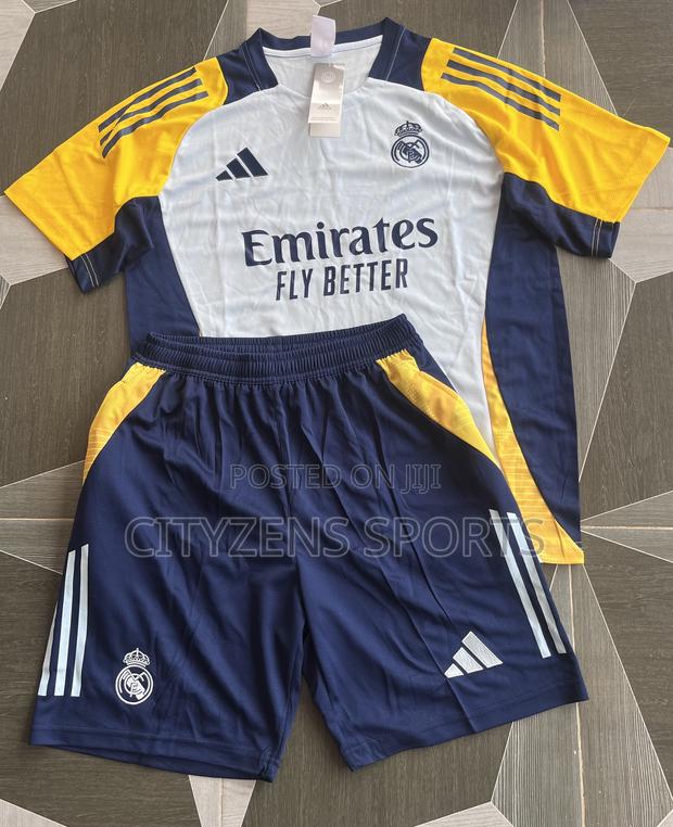 Real Madrid 2024/25 Season Training Kits · Photo 2