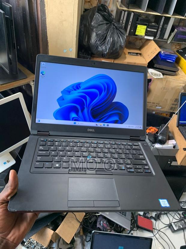 Laptop Dell Latitude 5490 8GB Intel Core I7 SSD 256GB · Photo 5