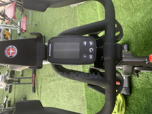 Schwinn Spin Bike · Photo 7