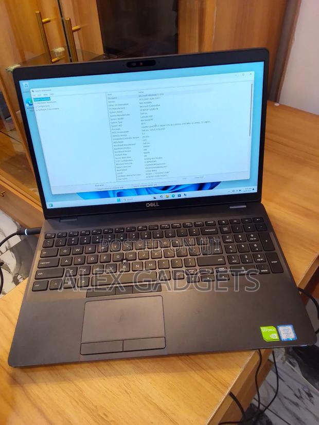 Laptop Dell Latitude 5501 16GB Intel Core I7 SSD 512GB · Photo 1