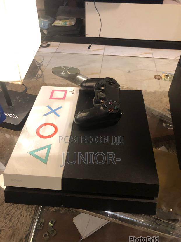 Playstation 4 FC27Jailbreak 15 Games 2 Pads · Photo 2