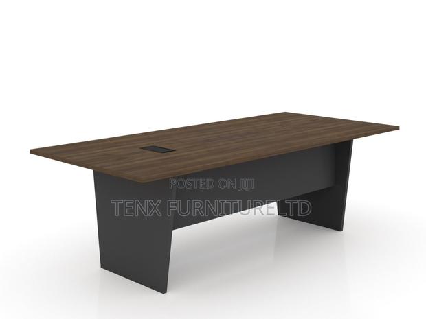 Conference Table Rectangular · Photo 1