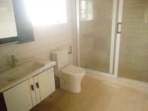 2bdrm Apartment in Amasaman 3 Junction, Pokuase for rent · Photo 5