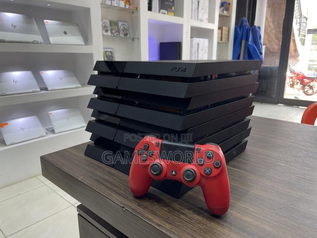 Ps4 Standard | 500gb | Uk Used | Durable Gaming Console · Photo 1