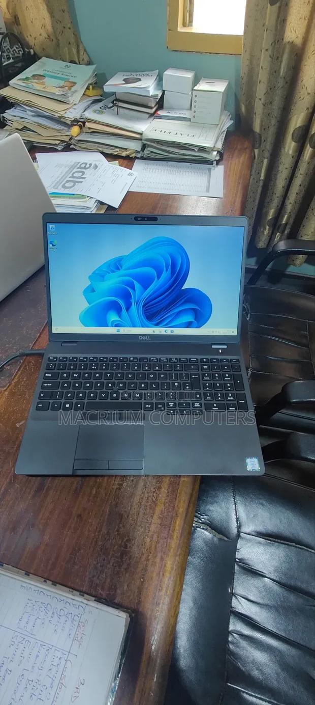 Laptop Dell Latitude 5501 8GB Intel Core I5 SSD 256GB · Photo 1