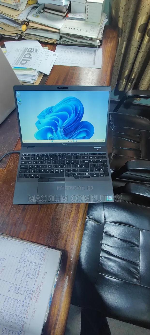 Laptop Dell Latitude 5501 8GB Intel Core I5 SSD 256GB · Photo 4