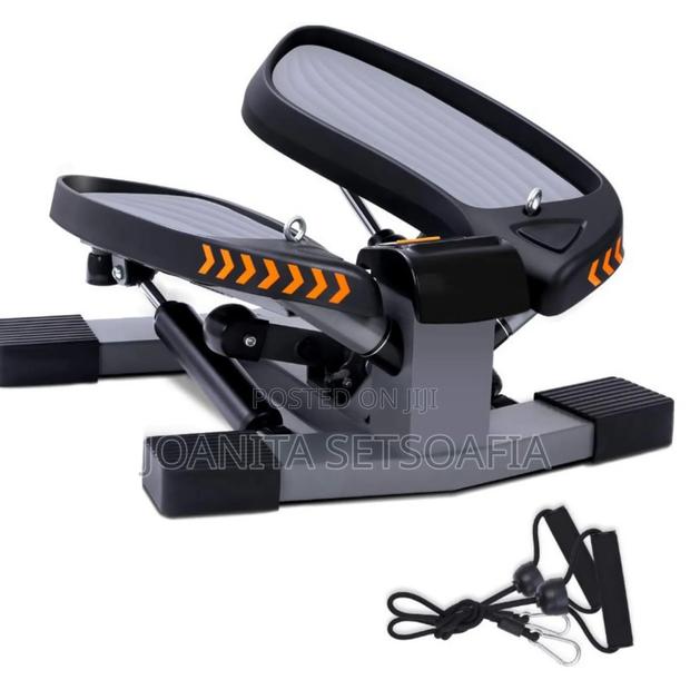Twist Strong Mini Steppers (180kg Capacity) · Photo 1