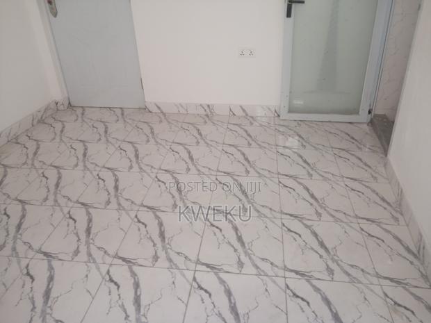3bdrm House in Seedovproperties, Spintex for sale · Photo 5