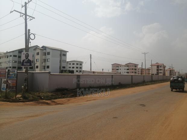 Plots of Land for Sale at Comm25 · Photo 4