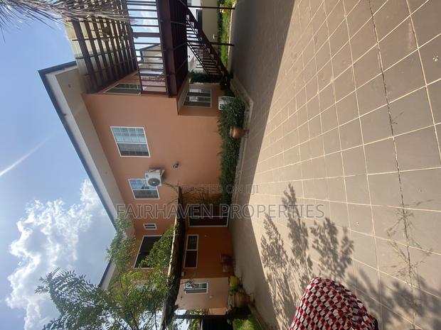 3bdrm House in East Airport for rent · Photo 2