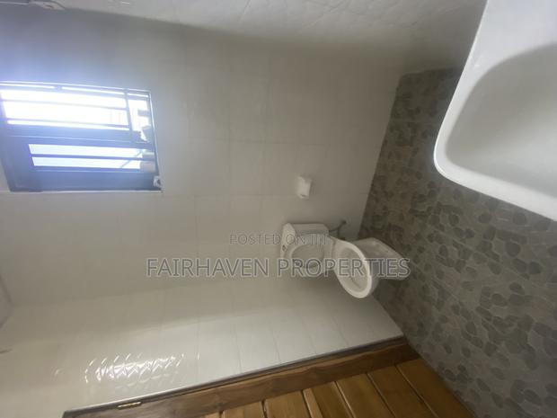3bdrm Apartment in Tseaddo, Airport Residential Area for rent · Photo 5
