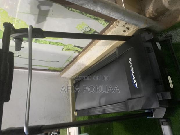 Treadmill Cardio Exercise Machine · Photo 8