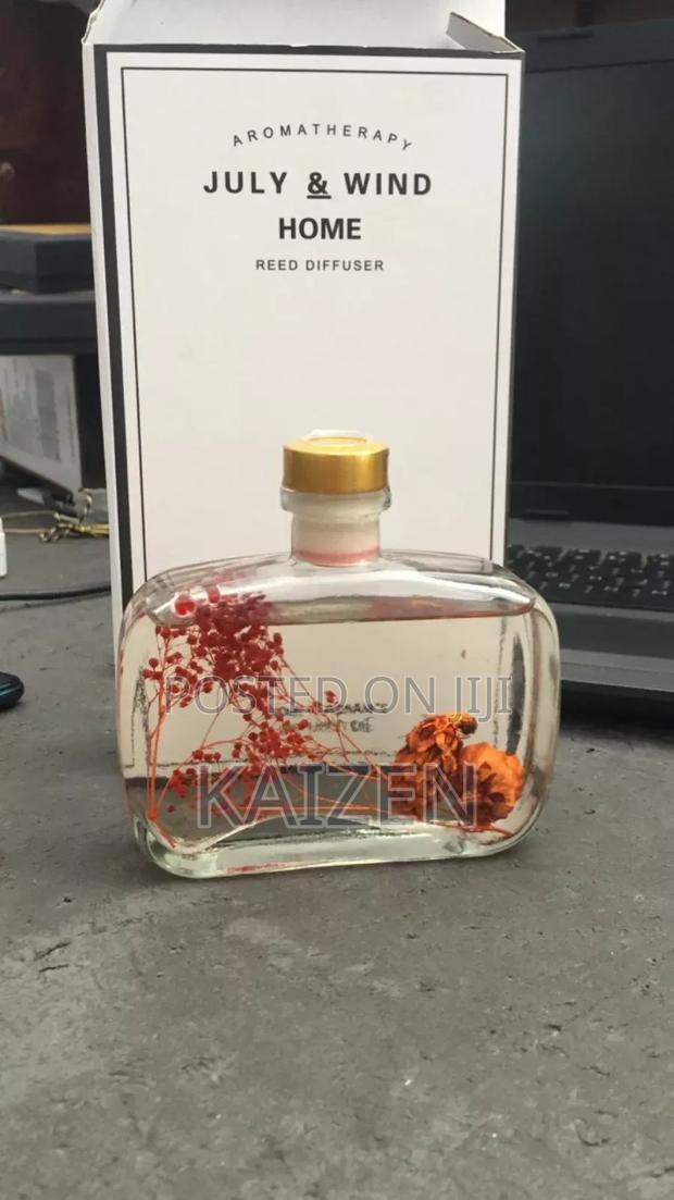 Reed Diffuser · Photo 3